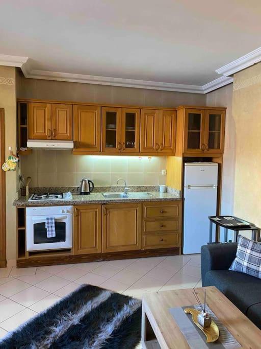 Superbe Appartement A Gueliz Marrákes Kültér fotó