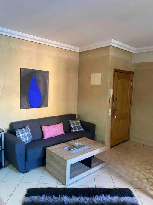 Superbe Appartement A Gueliz Marrákes Kültér fotó
